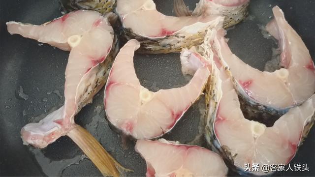 草鱼怎么做好吃又简单又入味（夏季草鱼的吃法）(5)