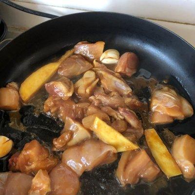 正宗咖喱鸡肉煲仔饭做法（咖喱鸡的好吃做法窍门）(3)