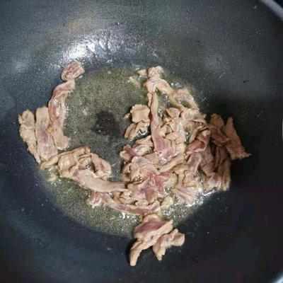 牛肉炒青红椒的做法（青红椒爆炒牛肉）(6)