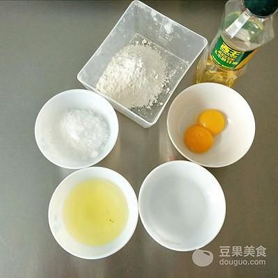 戚风蛋糕6个鸡蛋配料表（戚风蛋糕的做法和配方）(2)