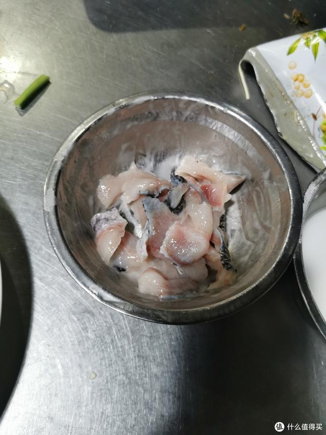 酸菜鱼用什么鱼（烧酸菜鱼的做法大全）(6)
