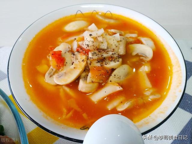 冬瓜蘑菇汤的做法（冬瓜口蘑怎么炒好吃）(6)